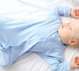 melhores pijamas para bebê